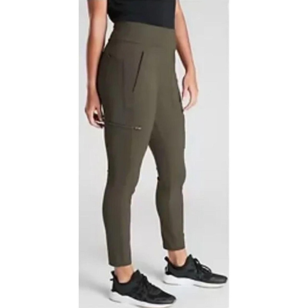 Athleta Headlands Hybrid Cargo II Tight Olive Green Plus Size 26 NWT